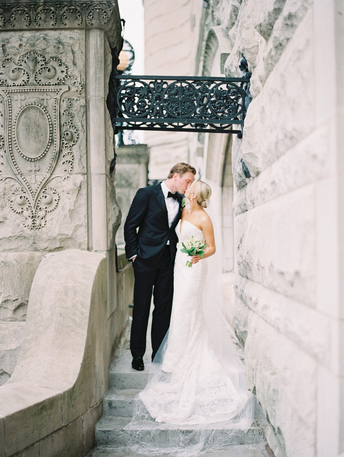 Romantic St Louis Wedding at Union Station